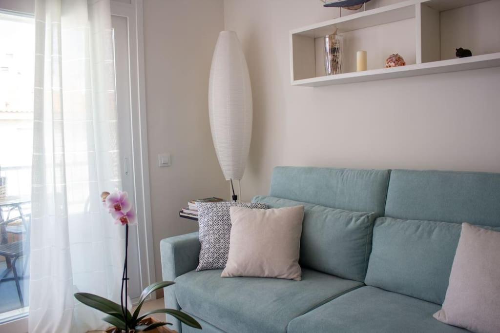 Alegre Apto Con Piscina, A 300M De La Playa. Blanes Ngoại thất bức ảnh