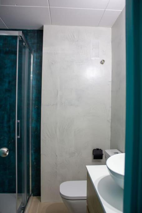 Alegre Apto Con Piscina, A 300M De La Playa. Blanes Ngoại thất bức ảnh
